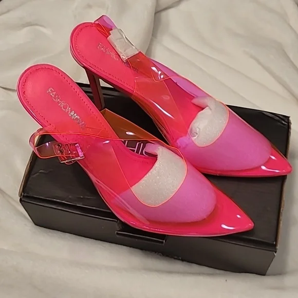 Pink Pump Heel - Picture 2 of 8